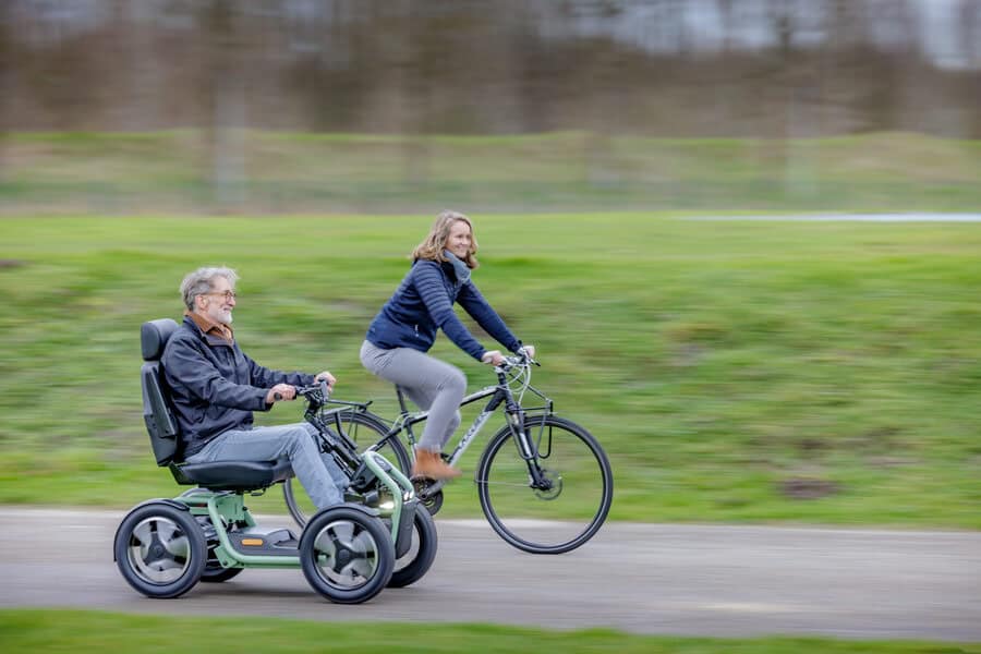 Motus - Sunrise Medical Sterling Scoozy S800 All Terrain Mobility Scooter racing cyclist