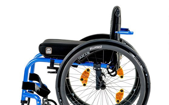 Motus - Quickie Argon 2 manual wheelchair in blue side