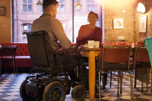 QUICKIE Q200 R REAR-WHEEL POWER WHEELCHAIR