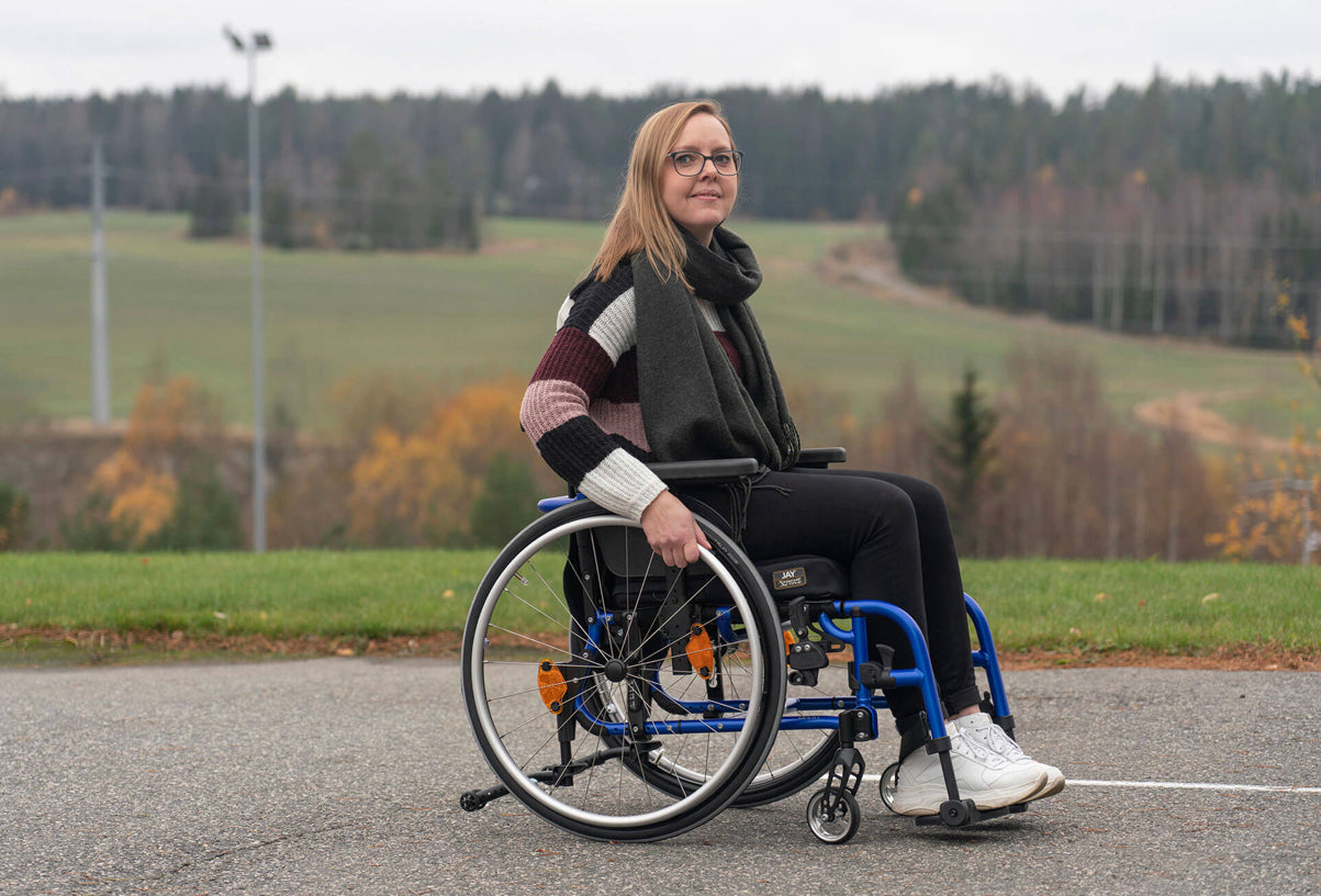 QUICKIE Life RT Teens Rigid Wheelchair