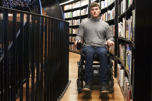 QUICKIE Q200 R REAR-WHEEL POWER WHEELCHAIR